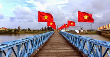 Hien Luong Bridge - Hue to Vinh Moc Tour