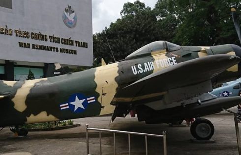 Us Aircraft in War Remnants Museum